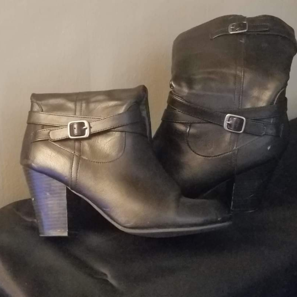 Black Leather Boots